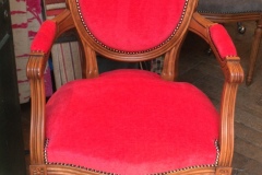 DAA04733-2833-437C-86A8-4602529241DE